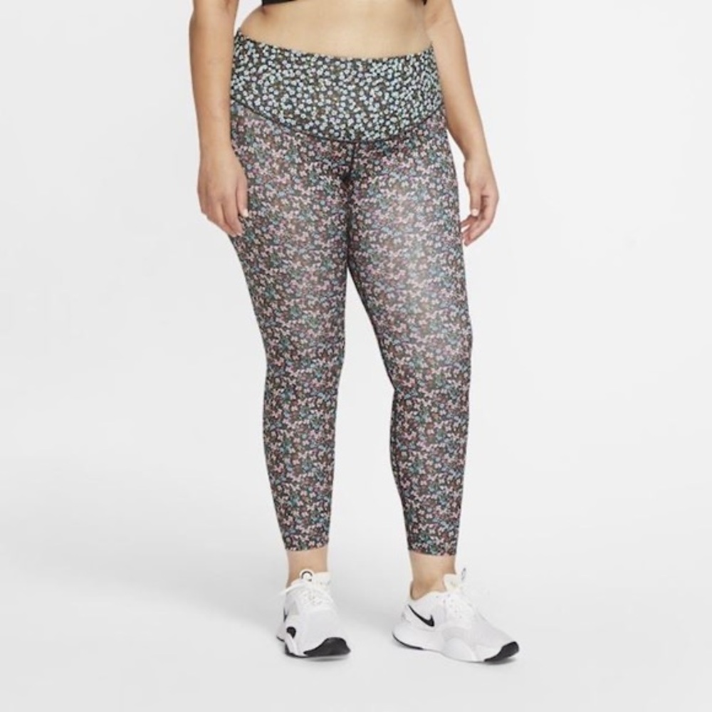 Nike 3X Womens Floral 7/8 Leggings